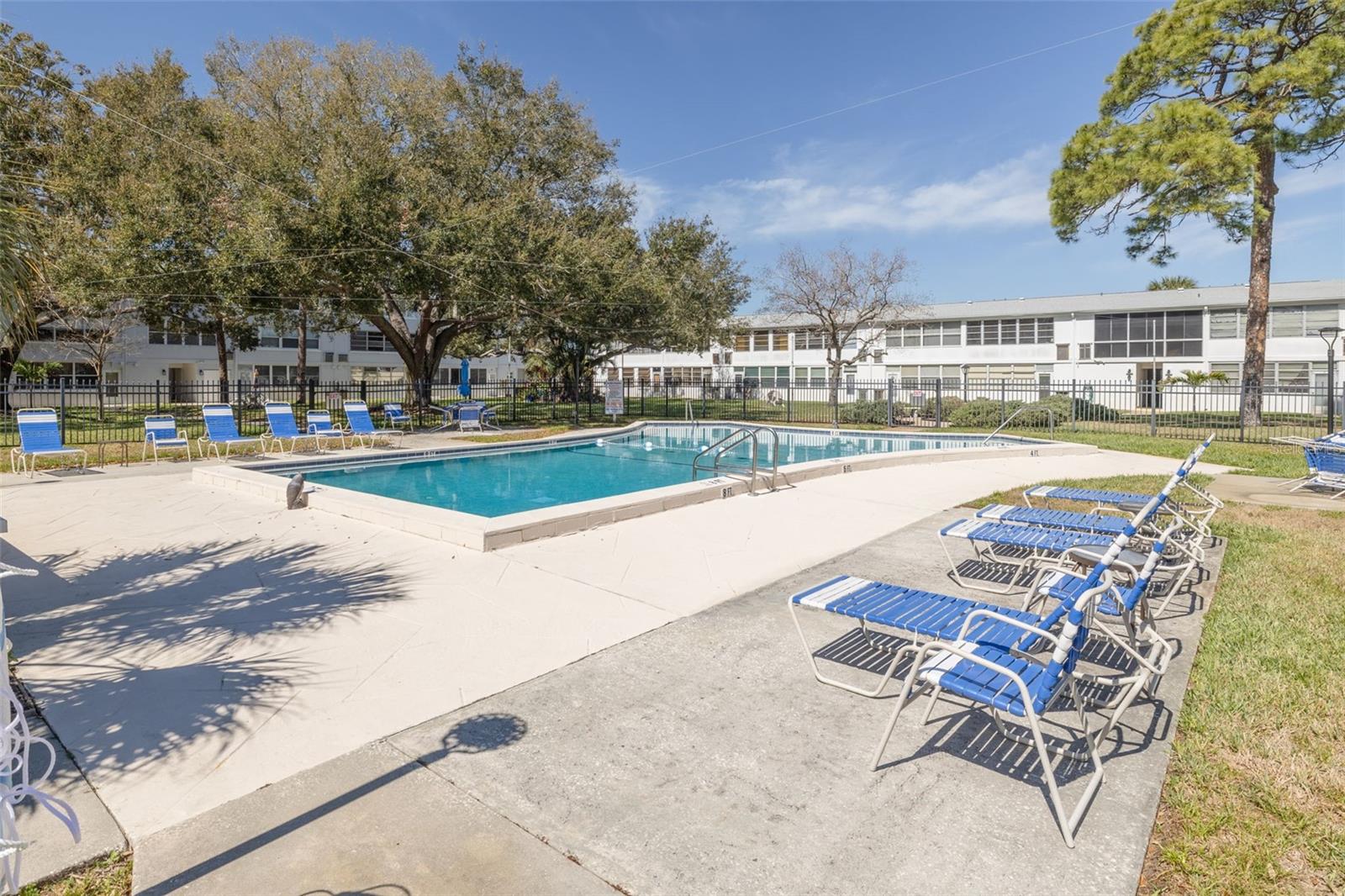 WINSTON GATEWAY ASSOC INC CONDO - Residential