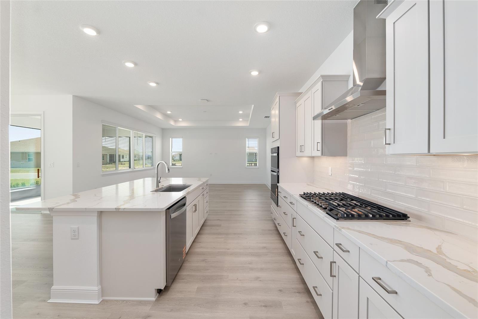 CANDLER HILLS - Residential