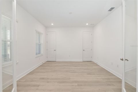 Tiny photo for 10154 SW 85th Place Road, Ocala, FL 34481 (MLS # OM722018)