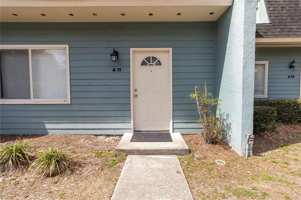 Photo of 501 SW 75th Street #A11, Gainesville, FL 32607 (MLS # GC538119)