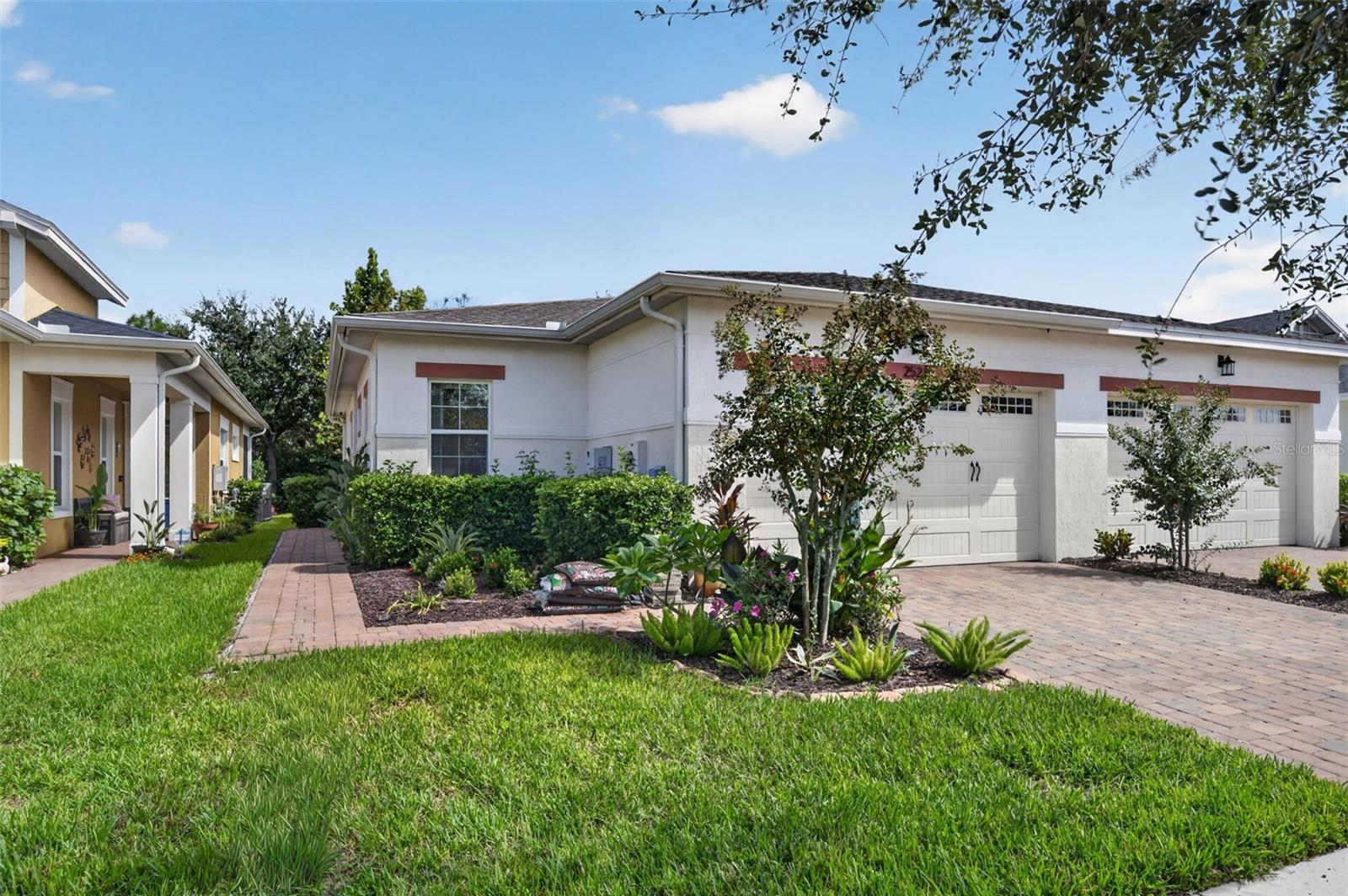 2521 YELLOW BRICK ROAD