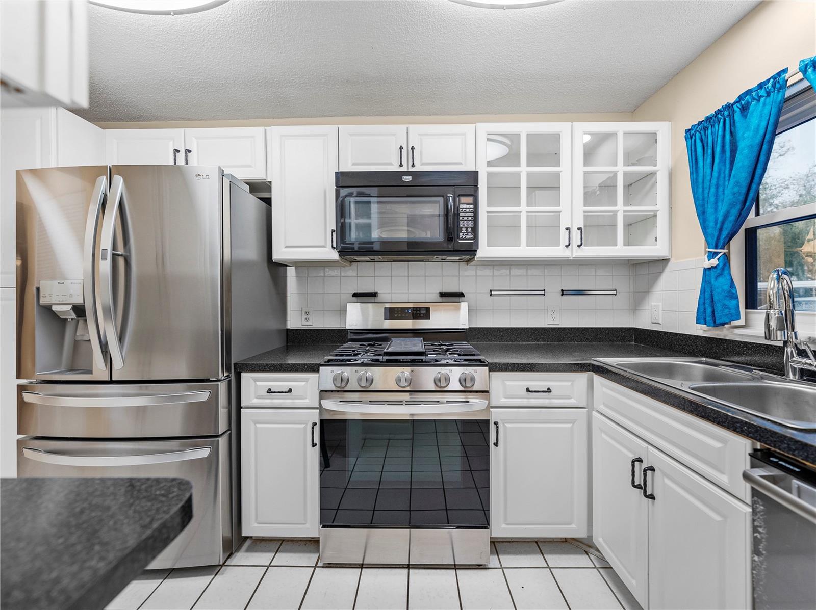 ORCHID SPGS VILL 200 CONDO - Residential