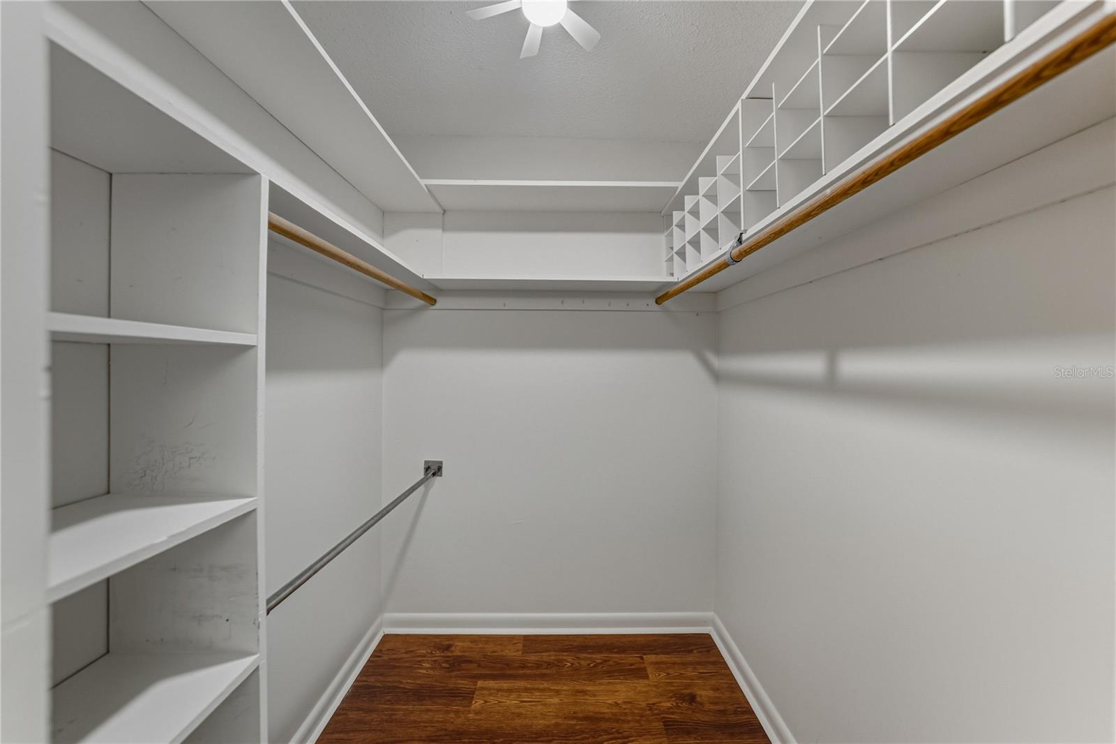 ORCHID SPGS VILL 200 CONDO - Residential