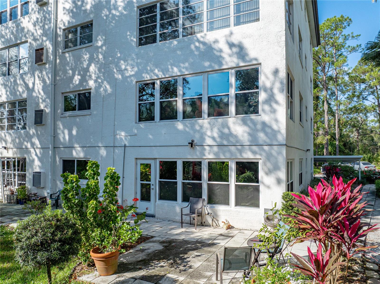 ORCHID SPGS VILL 200 CONDO - Residential