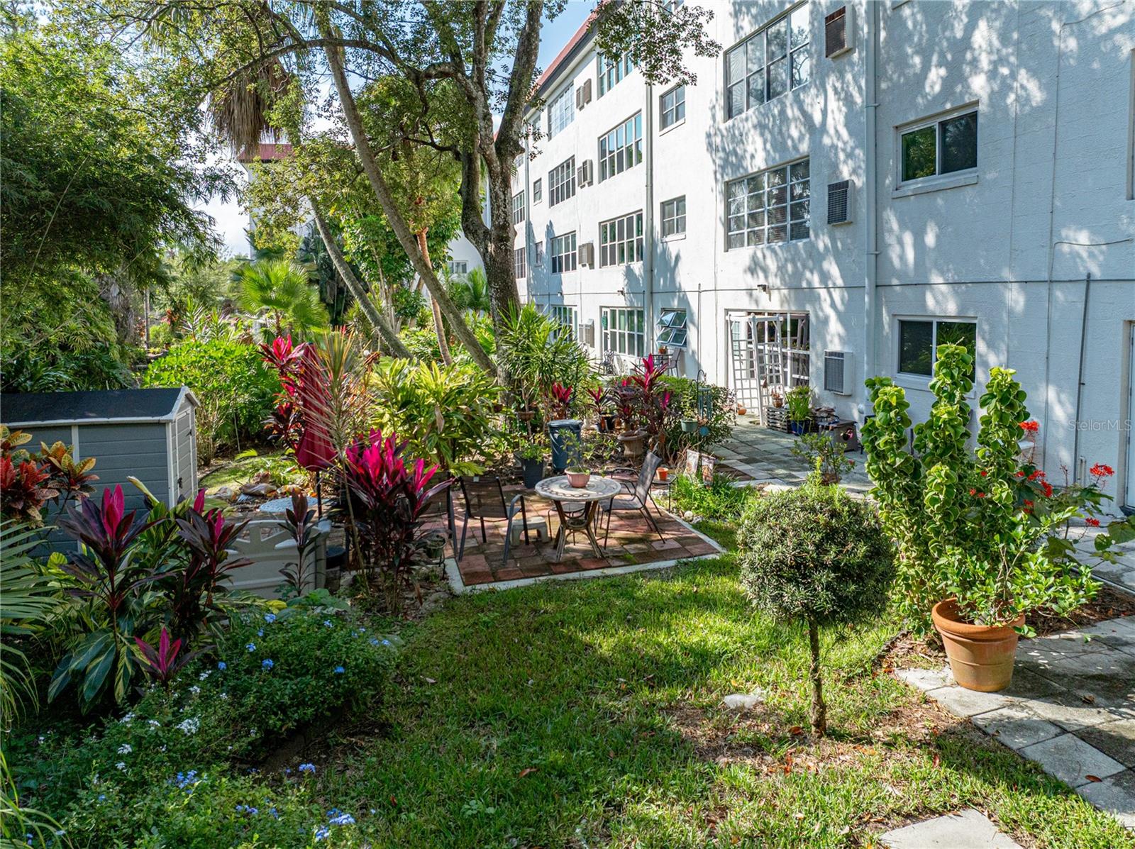 ORCHID SPGS VILL 200 CONDO - Residential