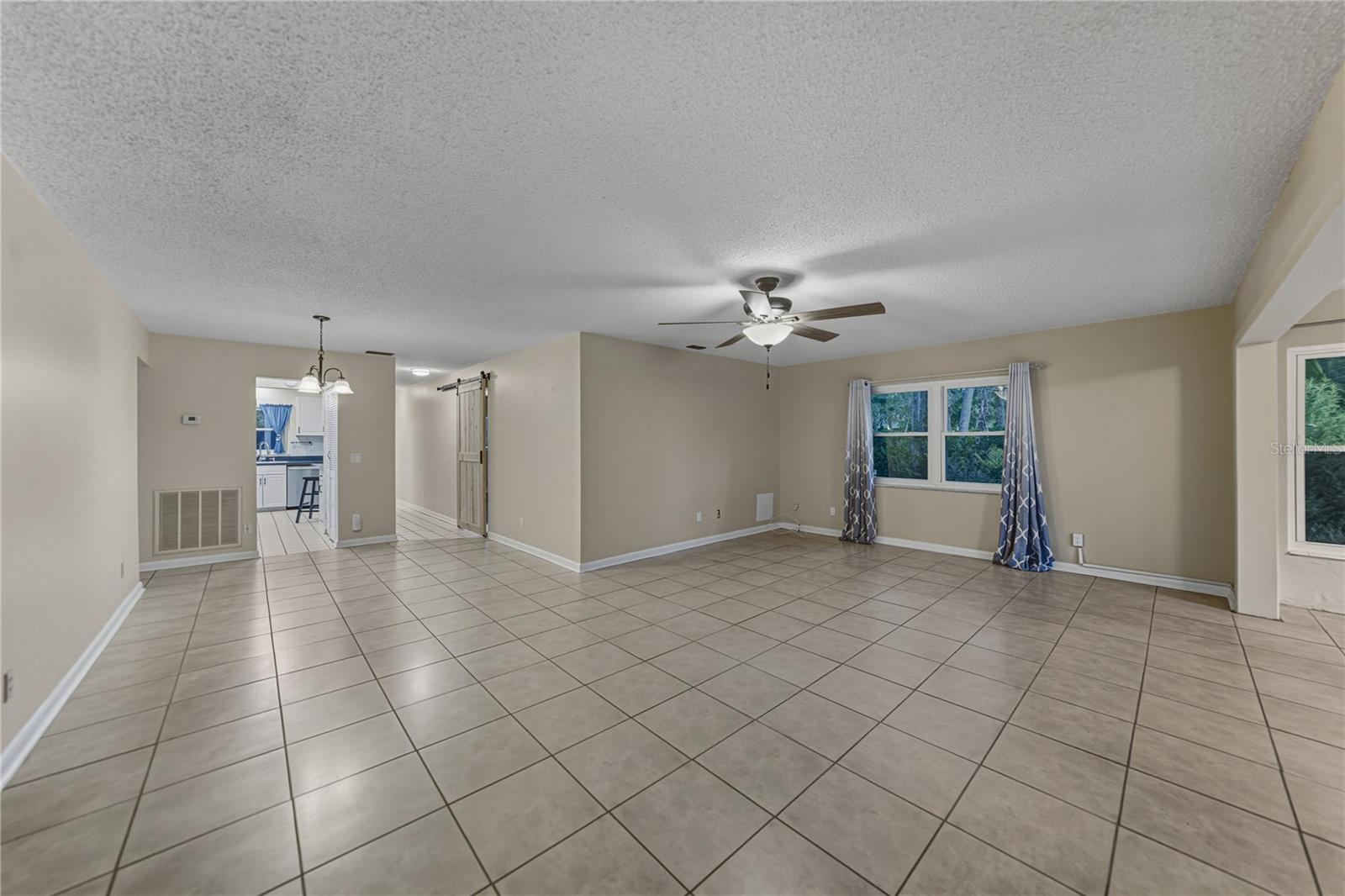 ORCHID SPGS VILL 200 CONDO - Residential