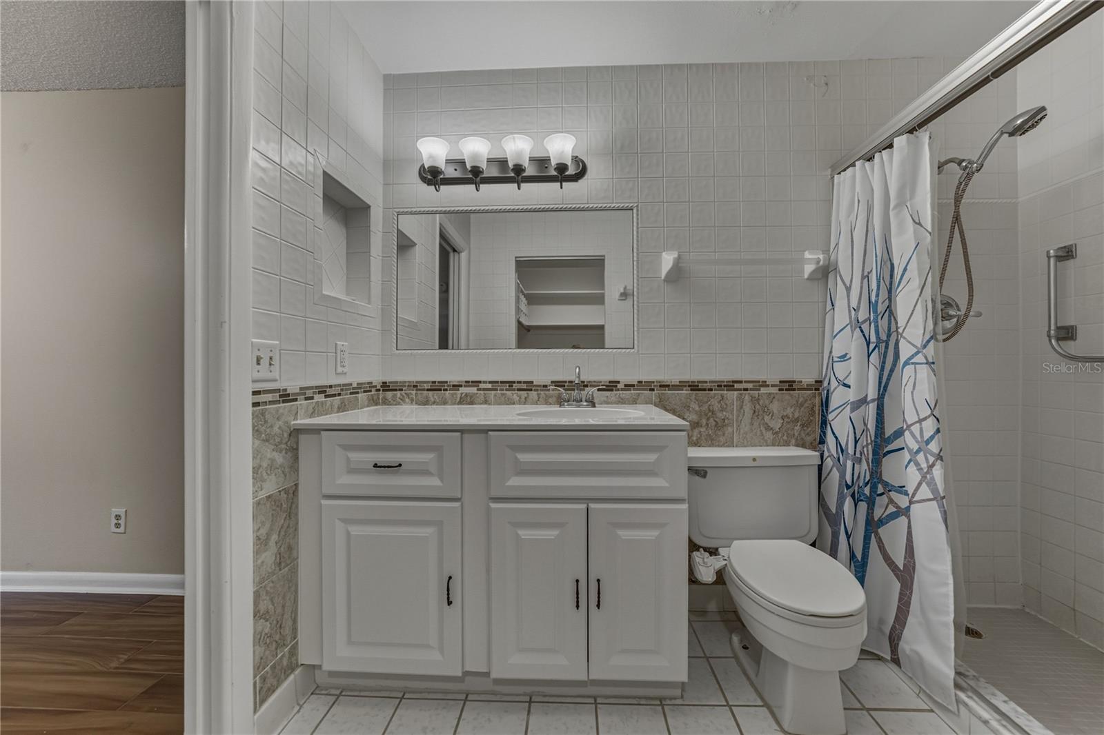 ORCHID SPGS VILL 200 CONDO - Residential