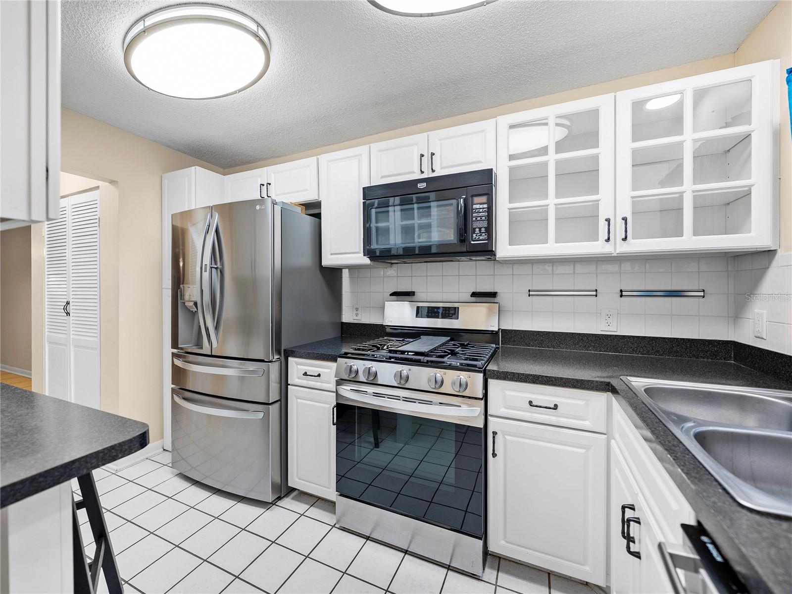 ORCHID SPGS VILL 200 CONDO - Residential