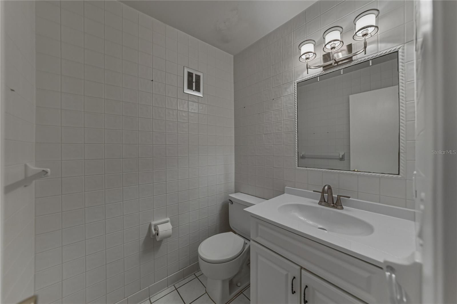 ORCHID SPGS VILL 200 CONDO - Residential