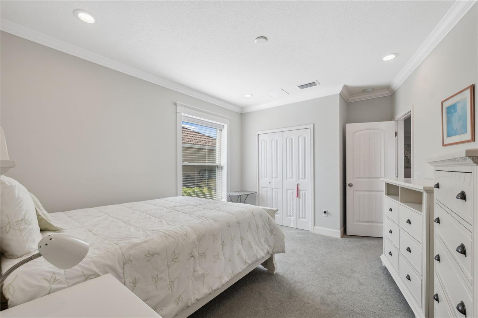 NORTH POINT HARBOUR UNIT THREE - Residential