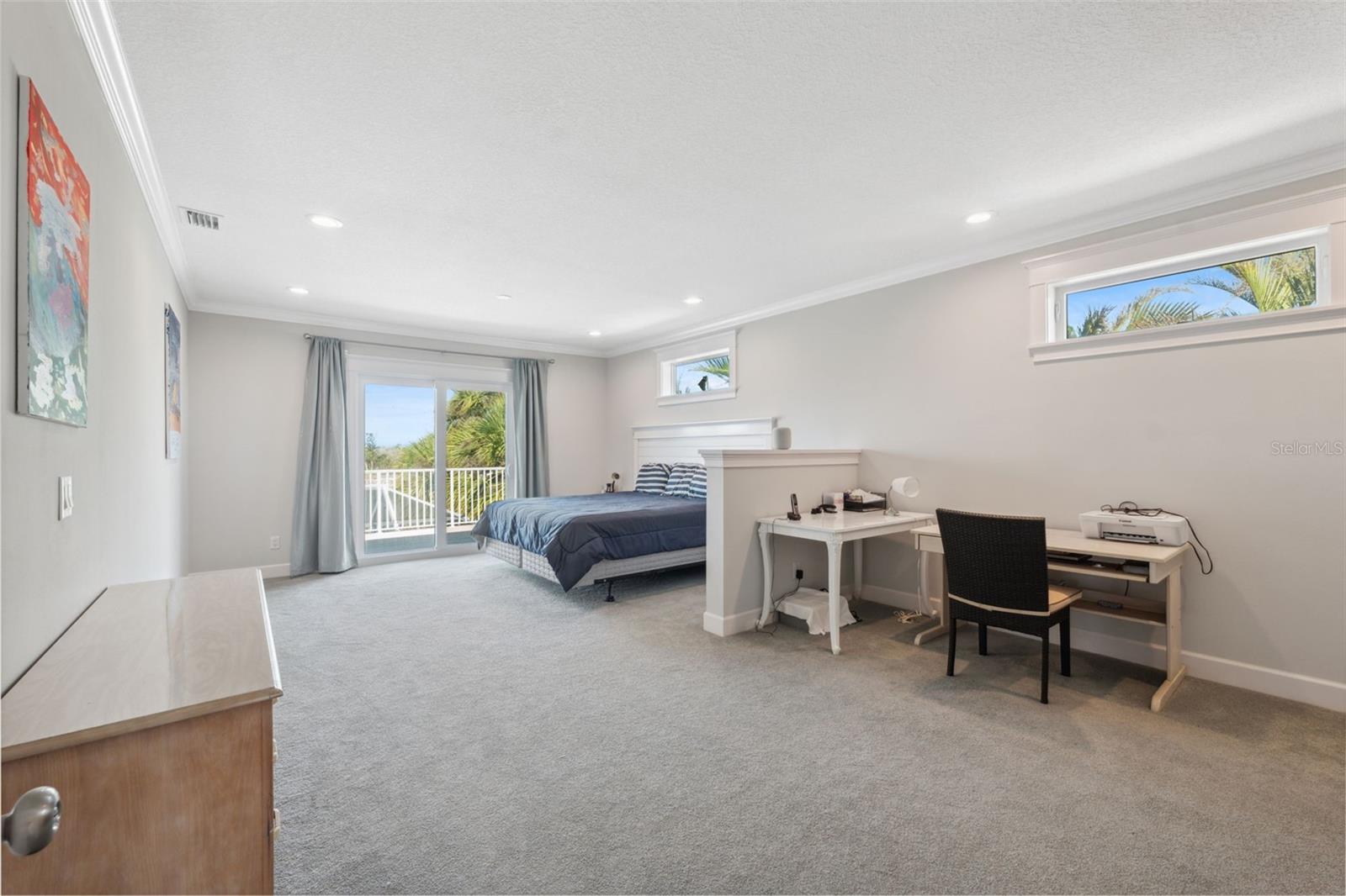 NORTH POINT HARBOUR UNIT THREE - Residential