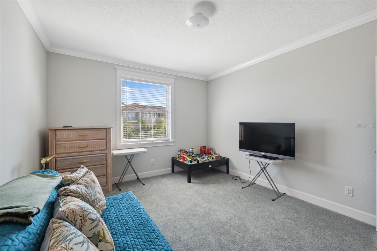 NORTH POINT HARBOUR UNIT THREE - Residential