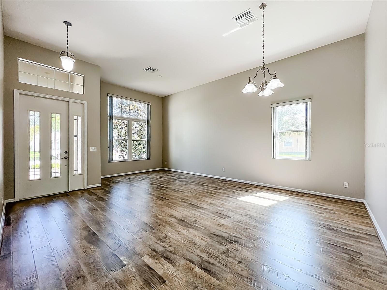 2528 DOUBLE TREE PLACE