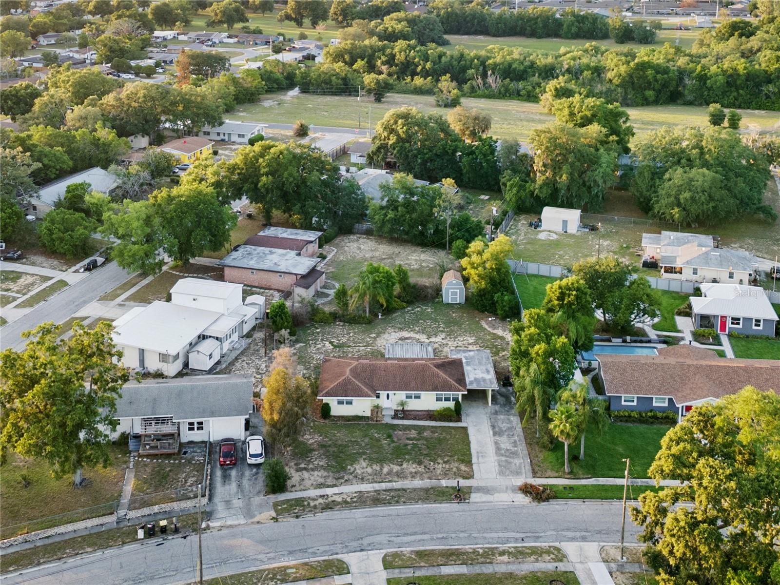 RIDGE MANOR - Residential