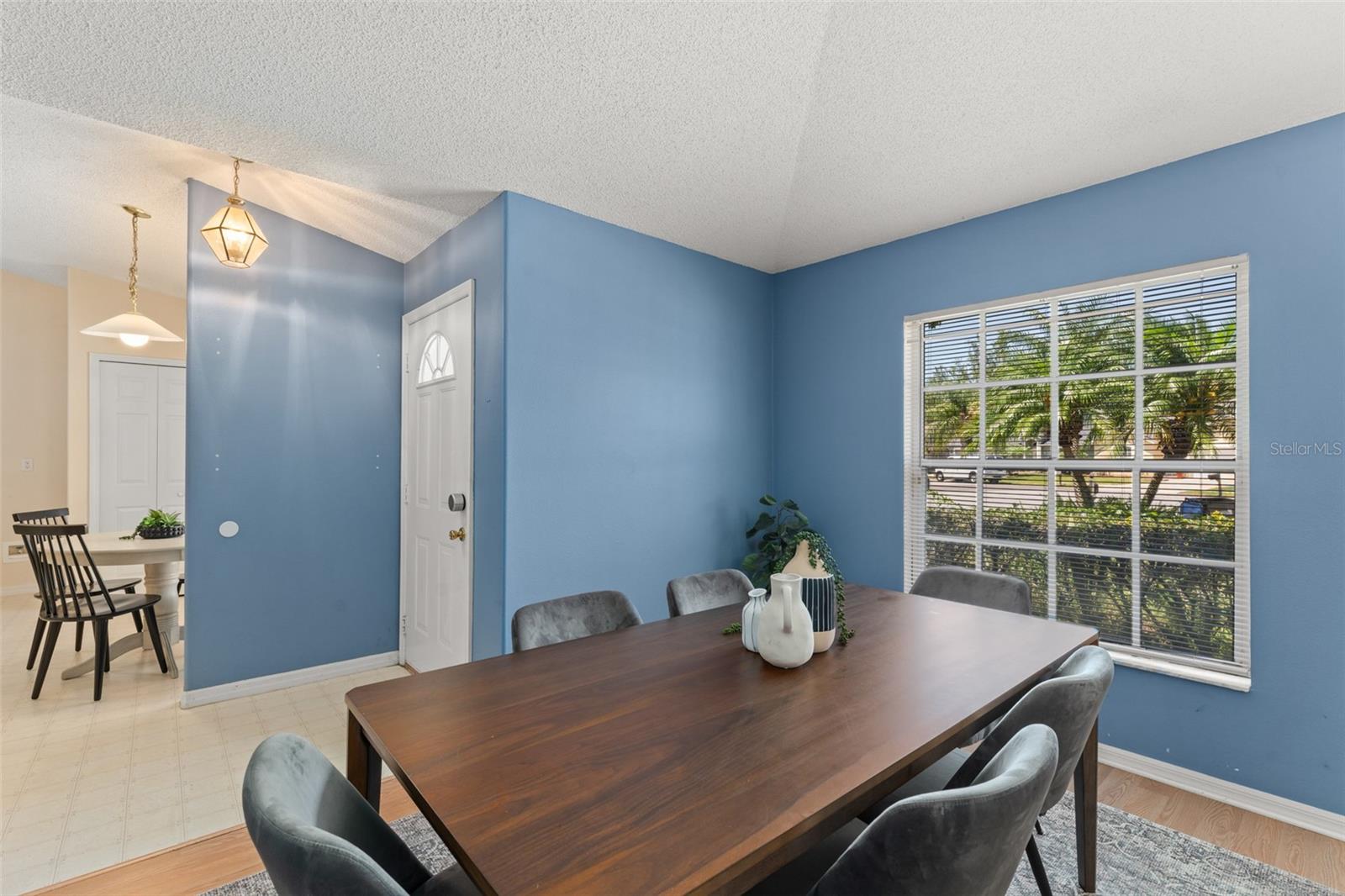 4306 PEBBLESTONE COURT