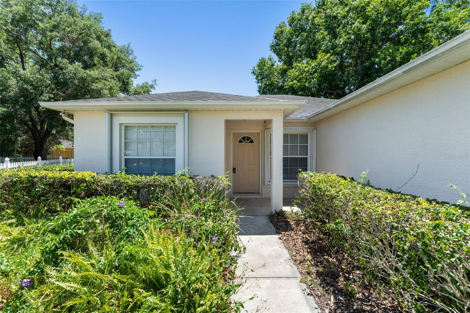 4306 PEBBLESTONE COURT