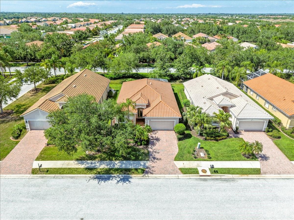 CASCADES AT SARASOTA PH V - Residential