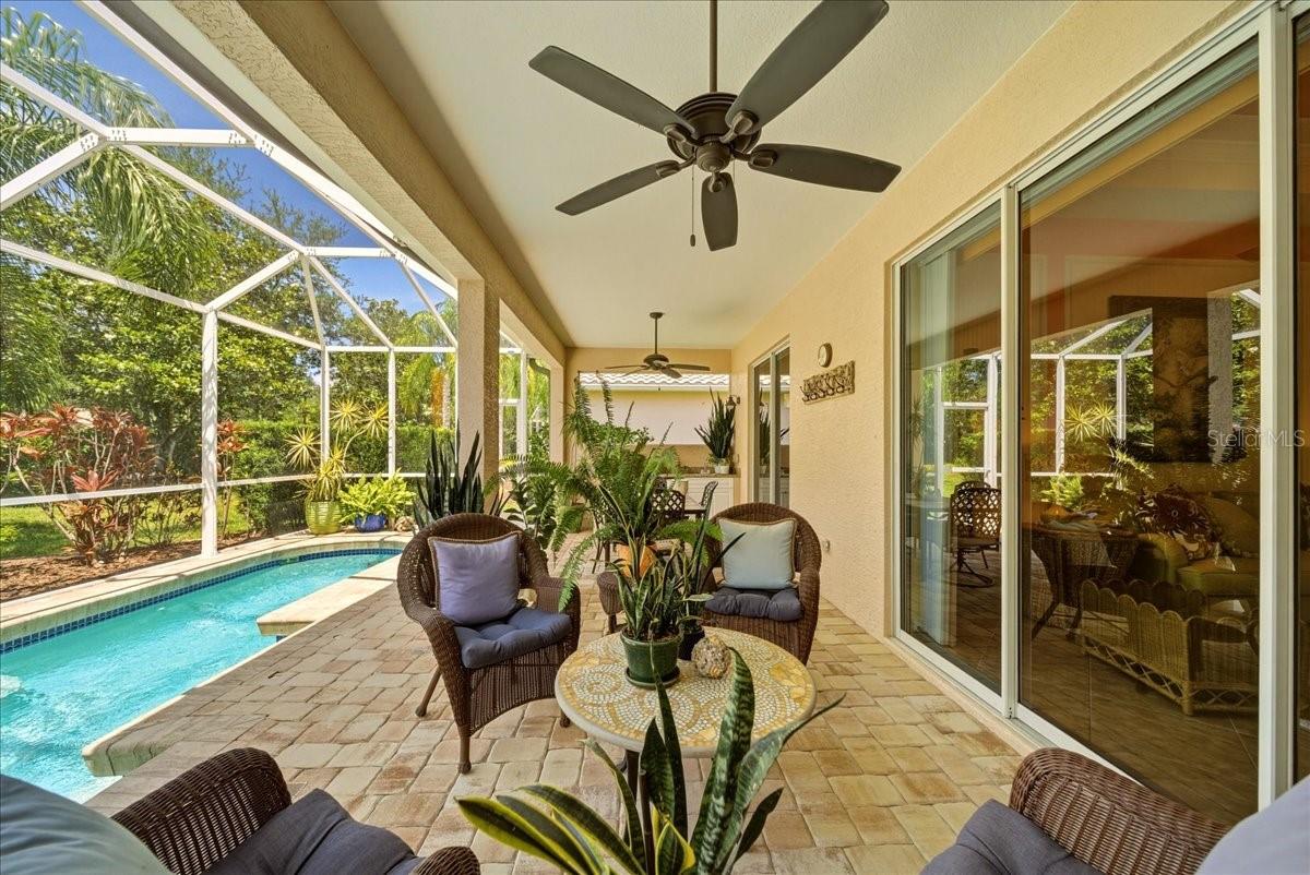 CASCADES AT SARASOTA PH V - Residential