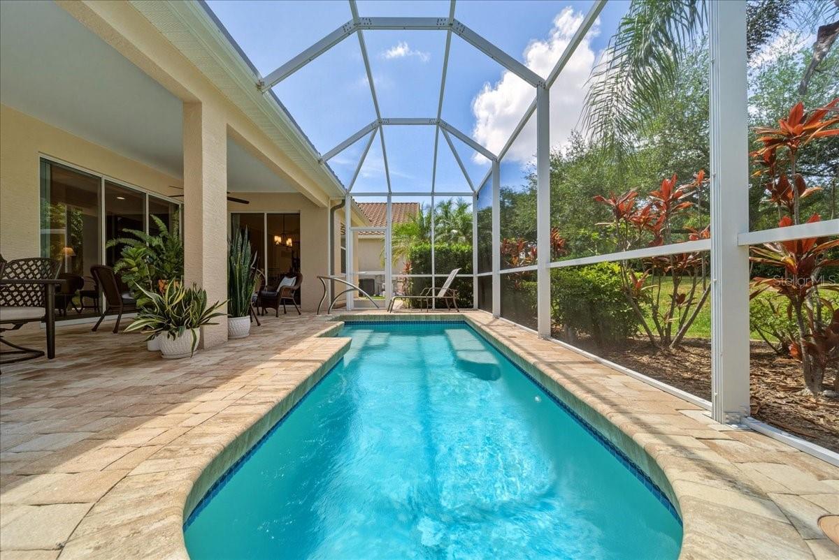 CASCADES AT SARASOTA PH V - Residential
