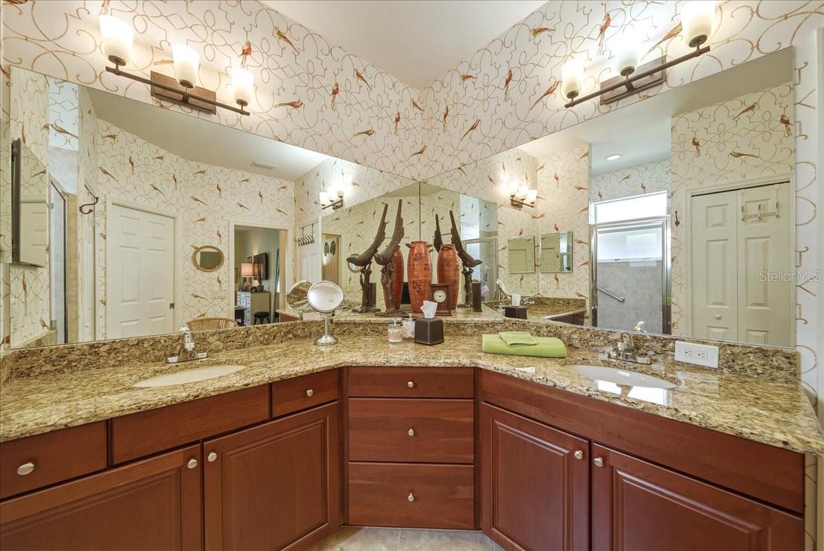 CASCADES AT SARASOTA PH V - Residential