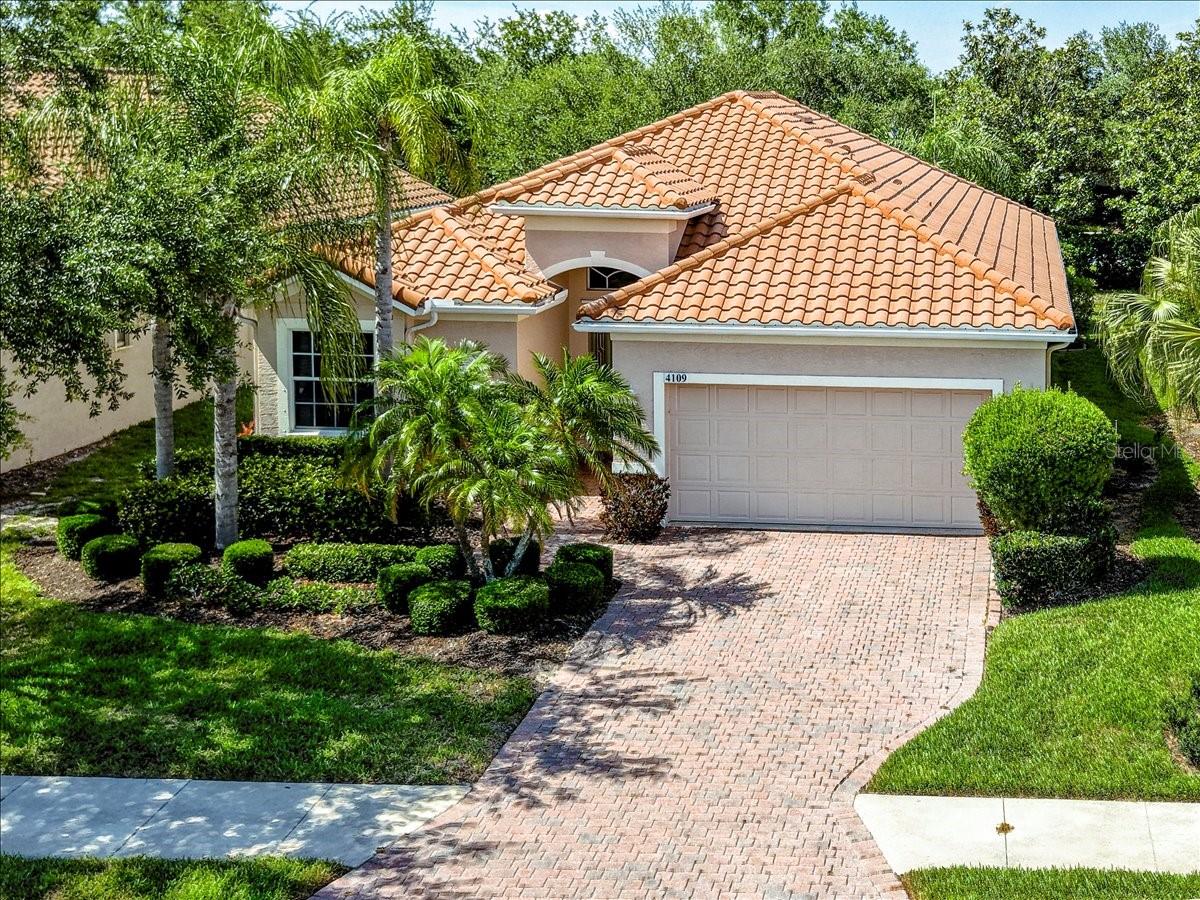 CASCADES AT SARASOTA PH V - Residential