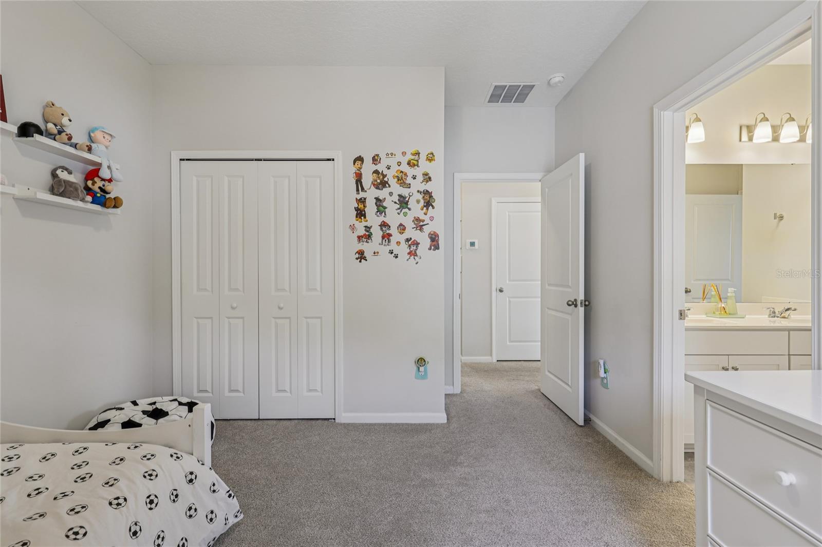 HOLLY FOREST - Residential