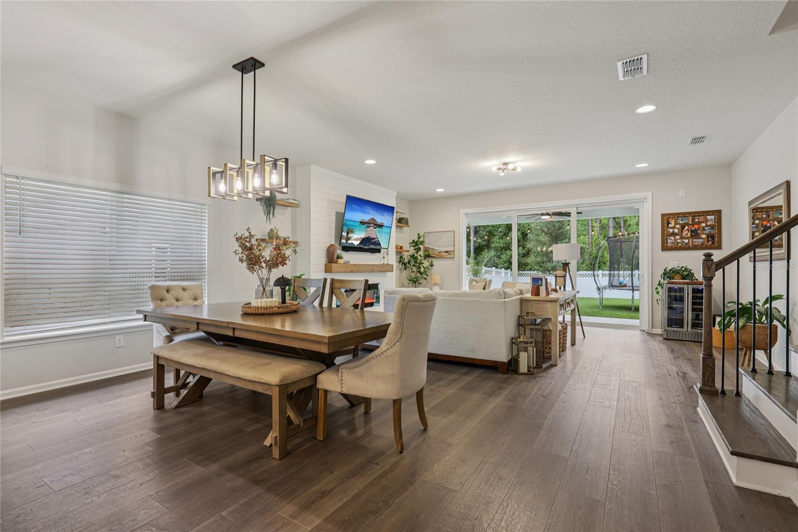 HOLLY FOREST - Residential