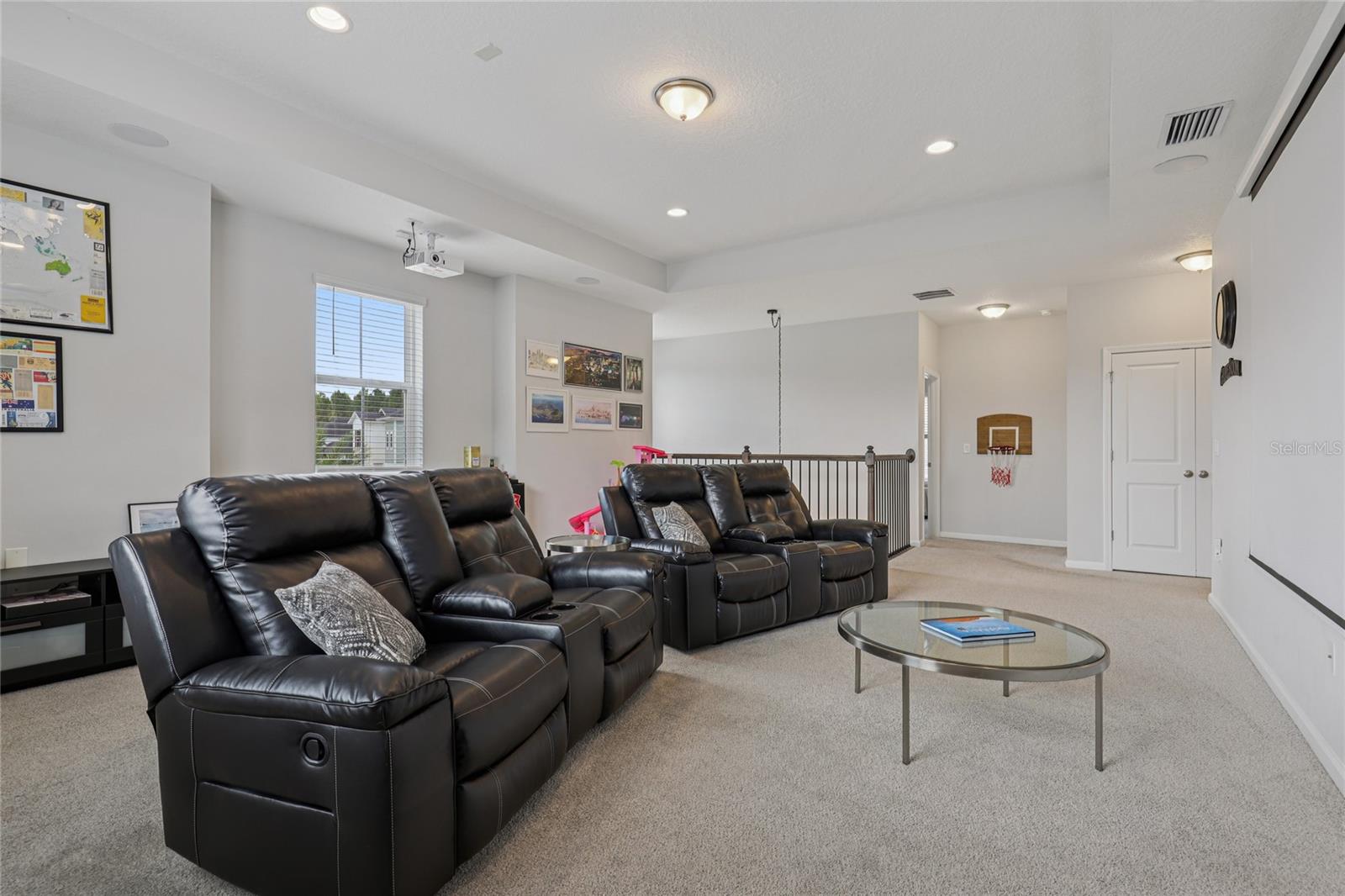 HOLLY FOREST - Residential