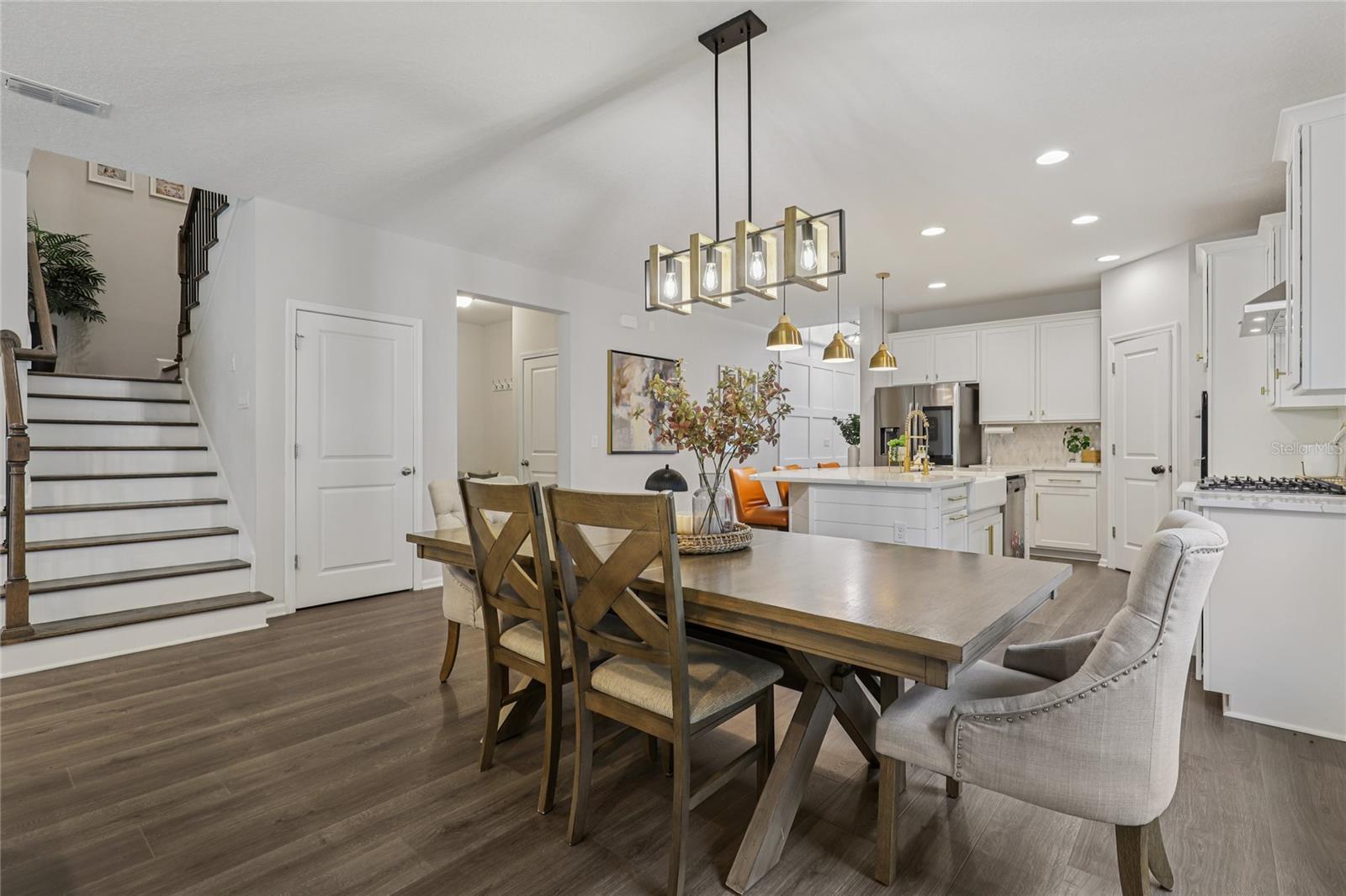 HOLLY FOREST - Residential