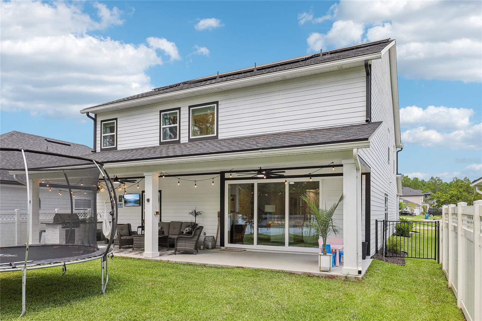 HOLLY FOREST - Residential