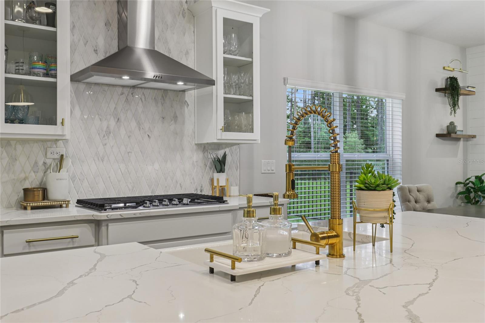 HOLLY FOREST - Residential