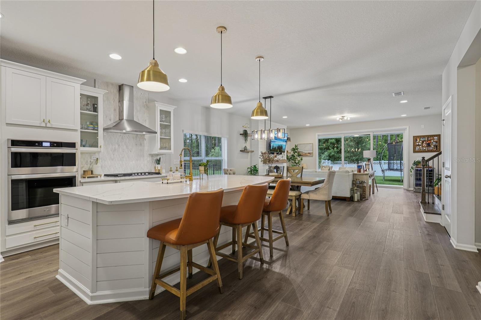 HOLLY FOREST - Residential