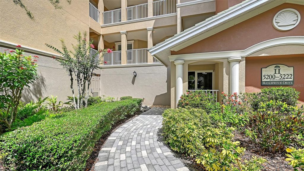 Photo of 5222 Manorwood Drive #4A, Sarasota, FL 34235 (MLS # A4695253)