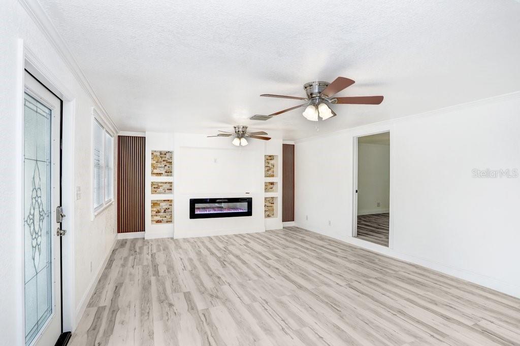 CLARKS ADD TO PLANT CTY - Residential