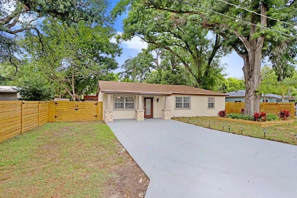 CLARKS ADD TO PLANT CTY - Residential