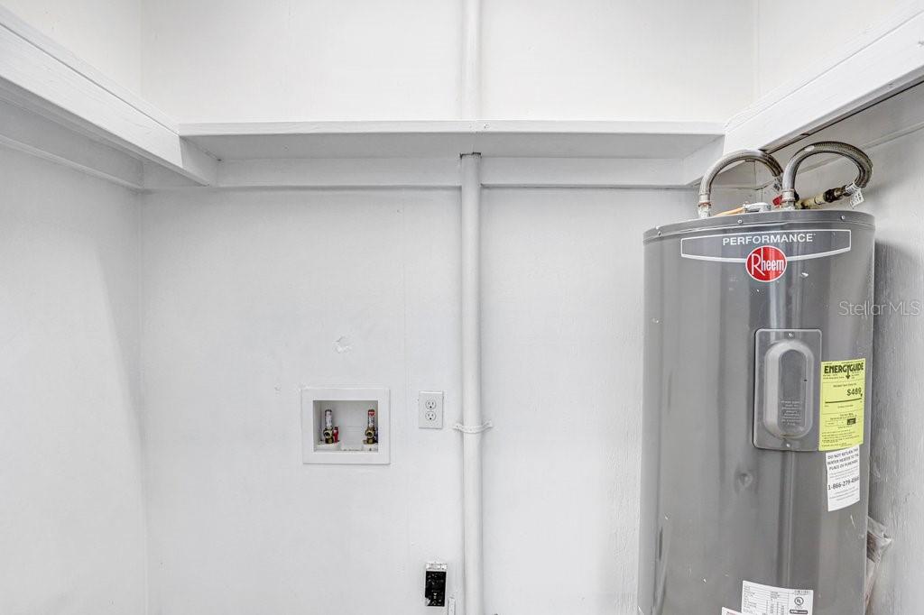 CLARKS ADD TO PLANT CTY - Residential