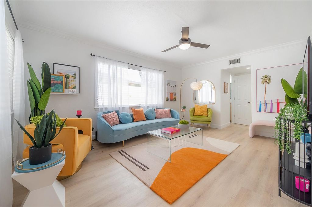 Photo of 4316 S Lois Avenue, Tampa, FL 33611 (MLS # TB8461634)