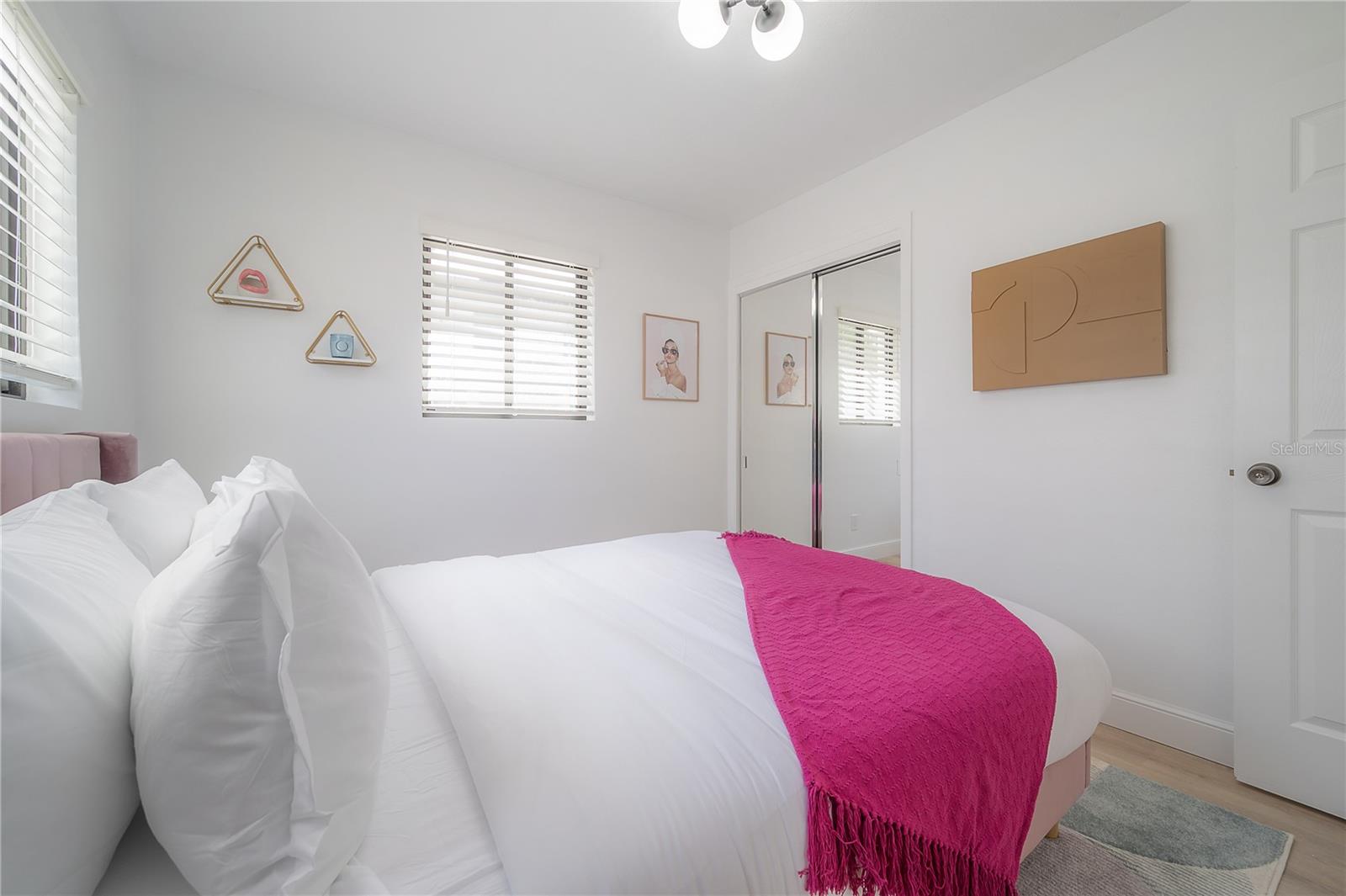 MANHATTAN MANOR REV - Residential Lease