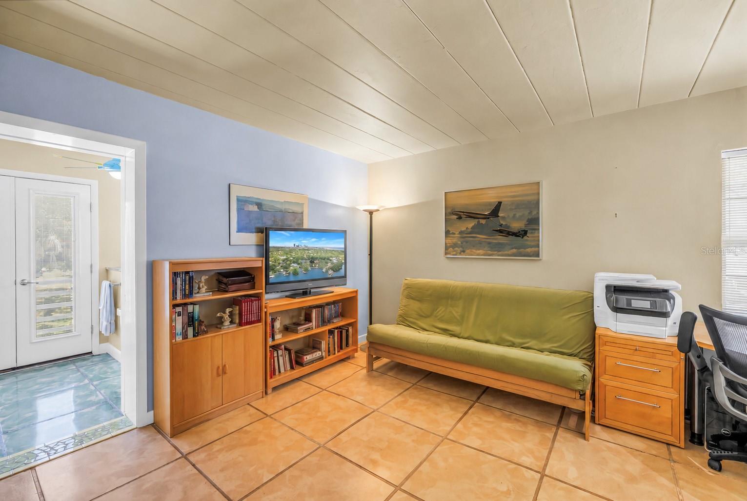 LING-A-MOR ADD - Residential