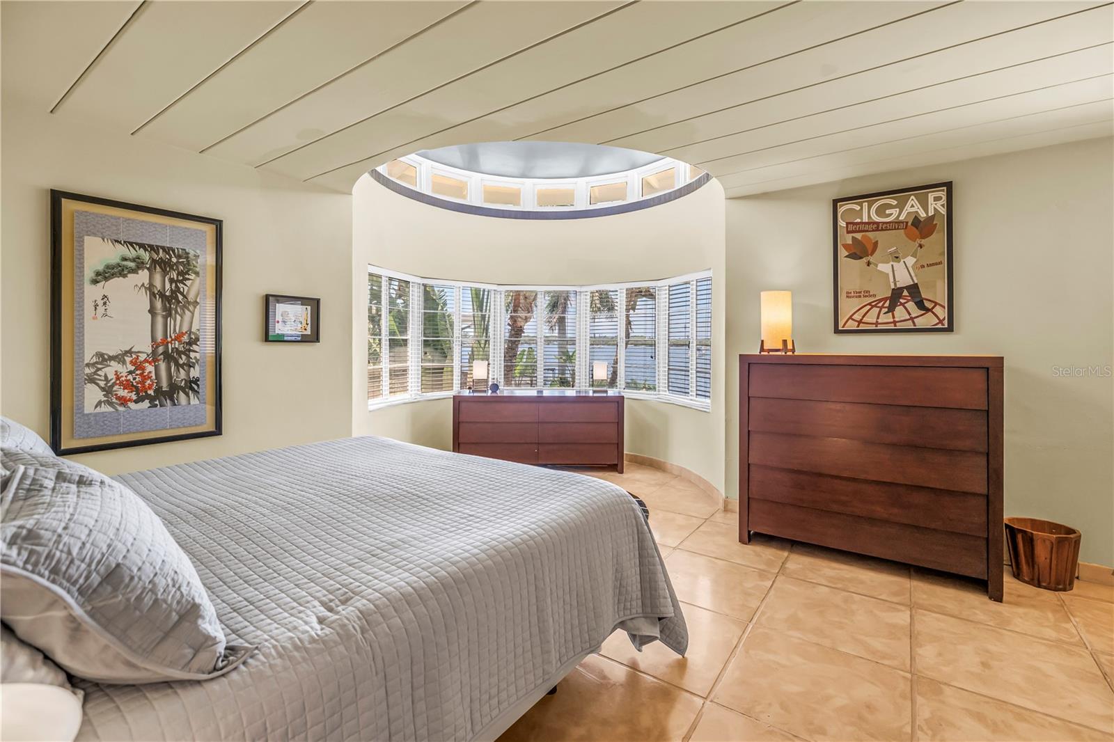 LING-A-MOR ADD - Residential