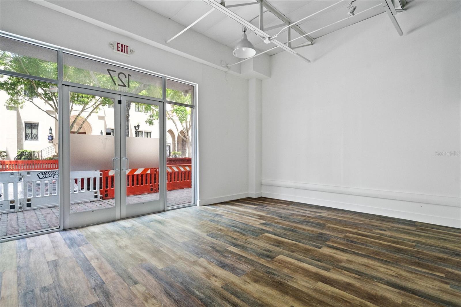 ROBERT R REIDS ADD - Commercial Sale