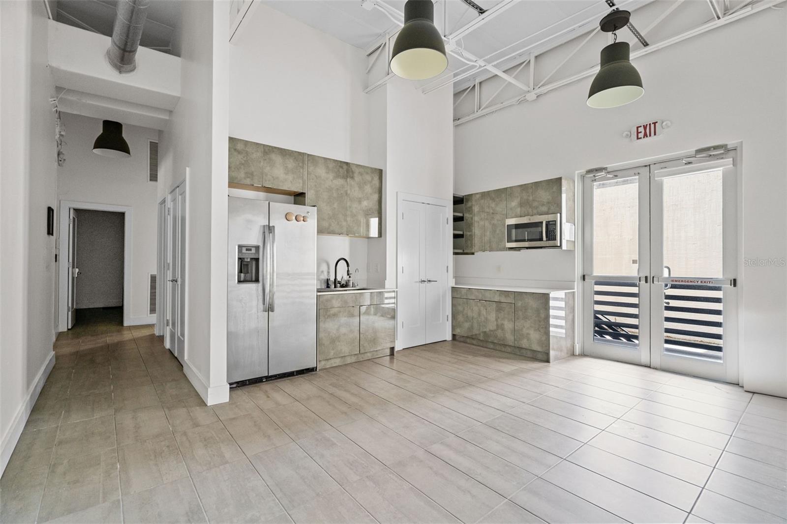 ROBERT R REIDS ADD - Commercial Sale