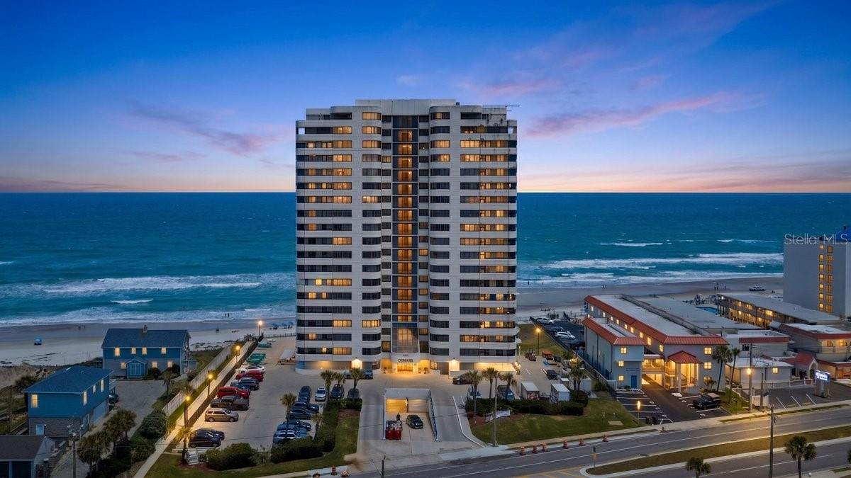 HORIZONS CONDO - Residential