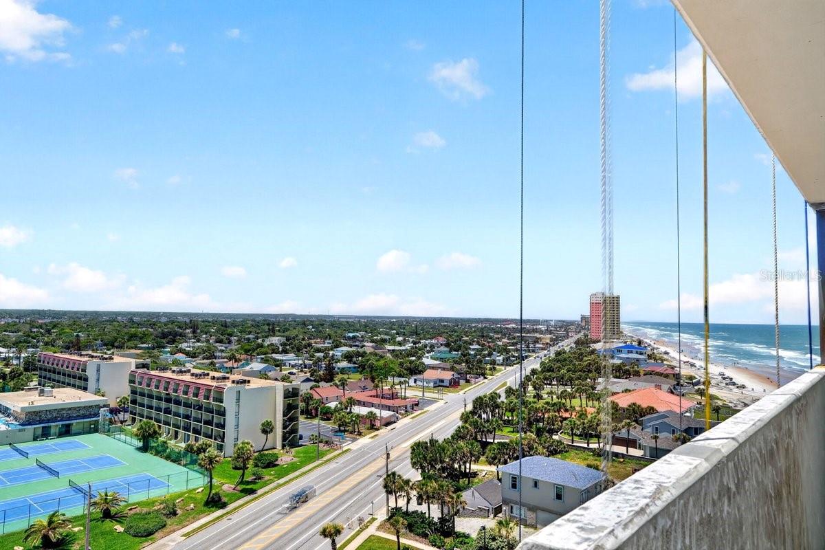 HORIZONS CONDO - Residential
