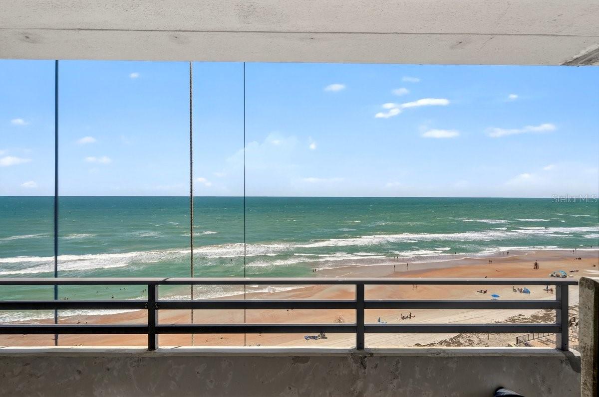 HORIZONS CONDO - Residential
