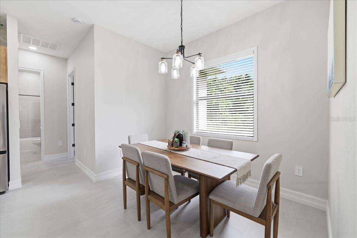 TWIN LAKE ESTATES - Residential