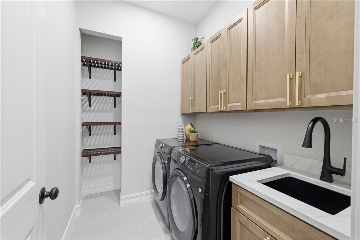 810 SENTINELA BOULEVARD