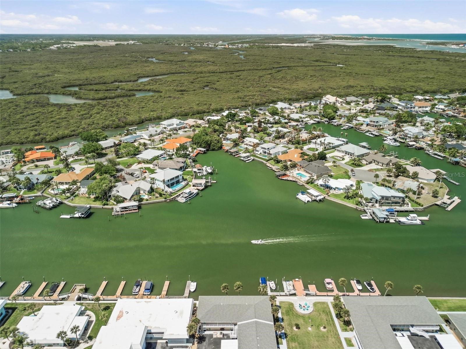 VENETIAN - Residential