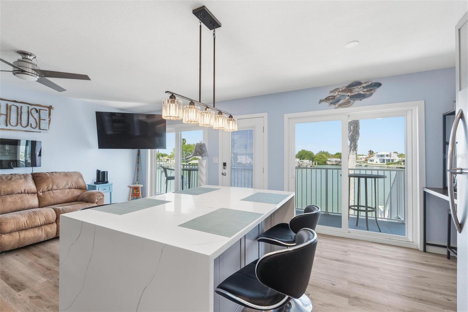 VENETIAN - Residential