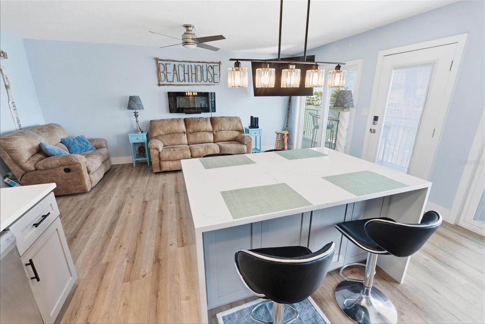 VENETIAN - Residential